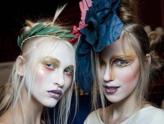 Идеи для причесок на Хэллоуин Идеи для причесок на Хэллоуин