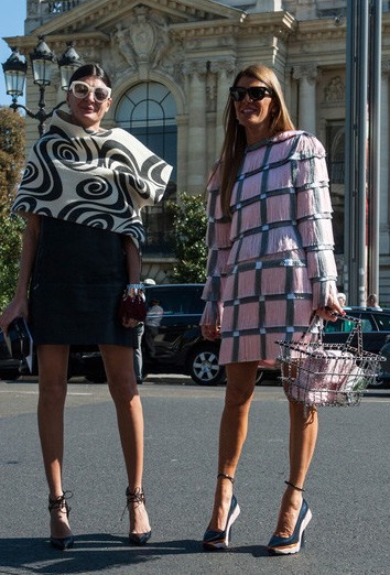 В моде принт клетка «оконная рама» В моде принт клетка «оконная рама»