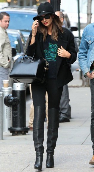 Как носить сапоги выше колена Как носить сапоги выше колена