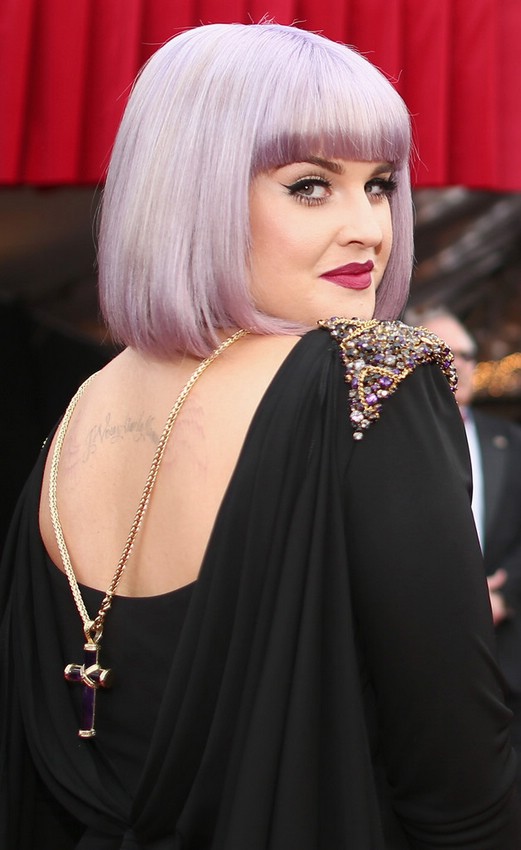 Как носить ожерелья задом наперед Как носить ожерелья задом наперед