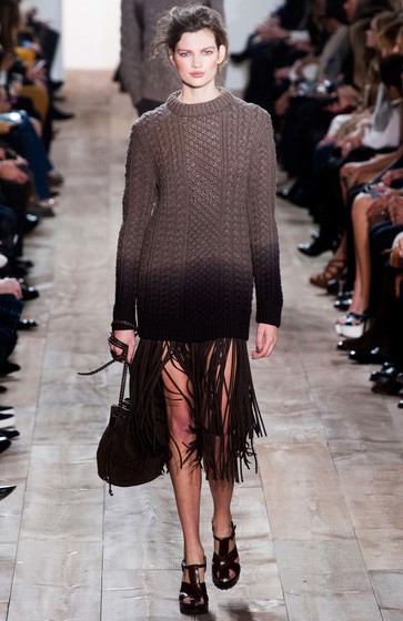 Как носить одежду с бахромой Как носить одежду с бахромой