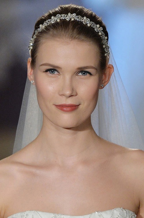 Прически и макияж невесты Прически и макияж невесты