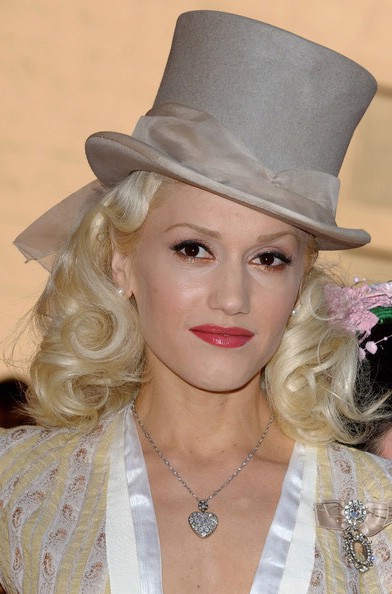 Прически Гвен Стефани Прически Гвен Стефани