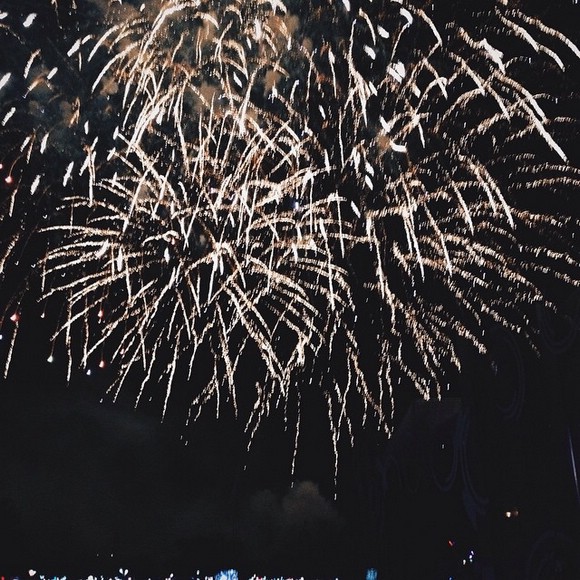 Фейерверк Фейерверк