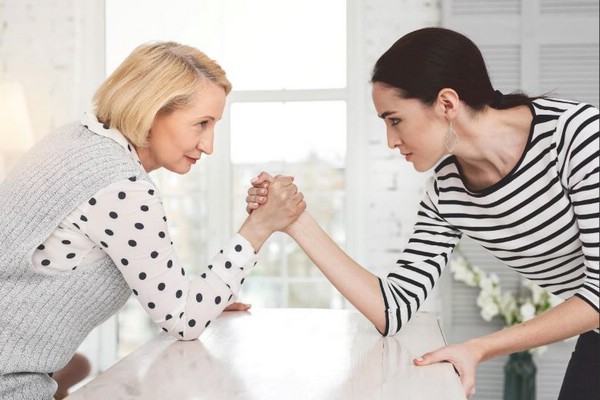 Непростые отношения со свекровью